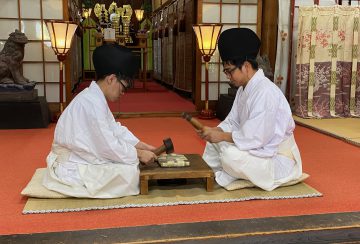 金沢の金箔屋なら金箔屋さくだ｜金箔を使用した工芸品から化粧品まで